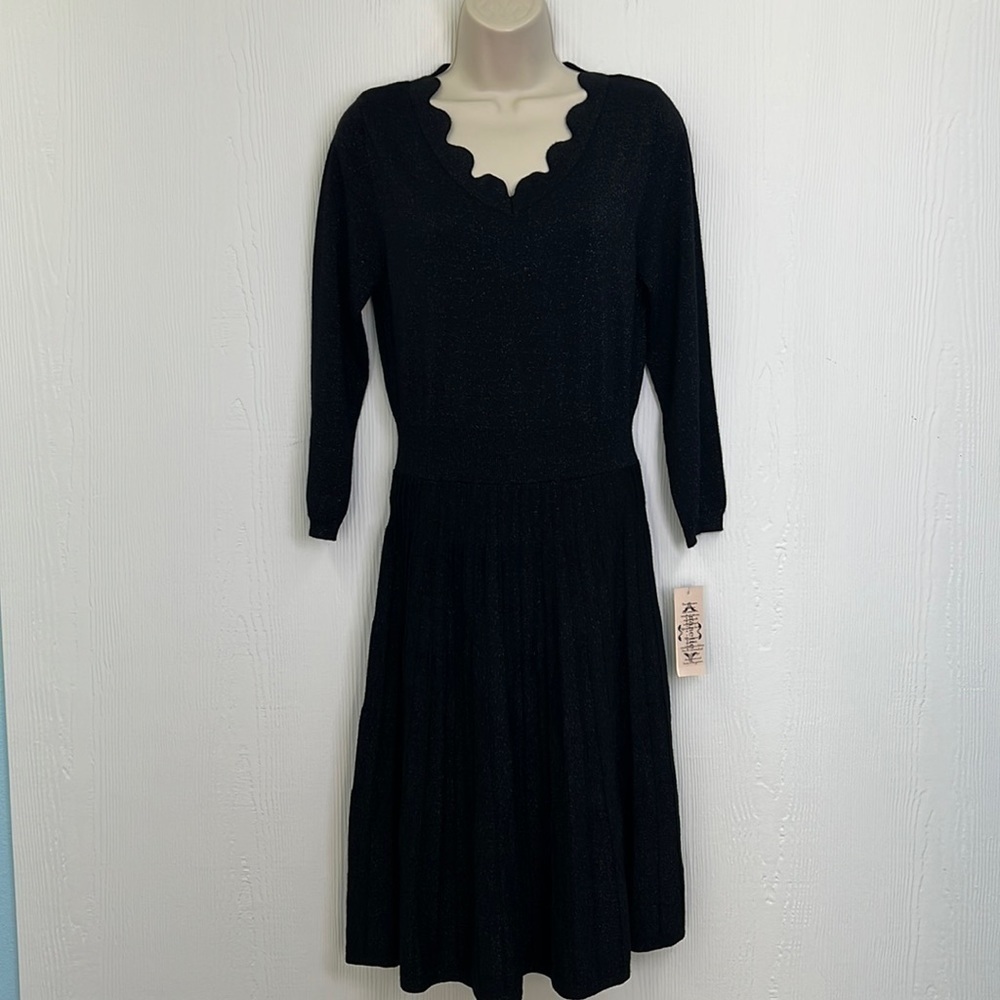 Nanette Lepore - NWT Black Pleated Silver Glitter Scallop Midi Dress Size S